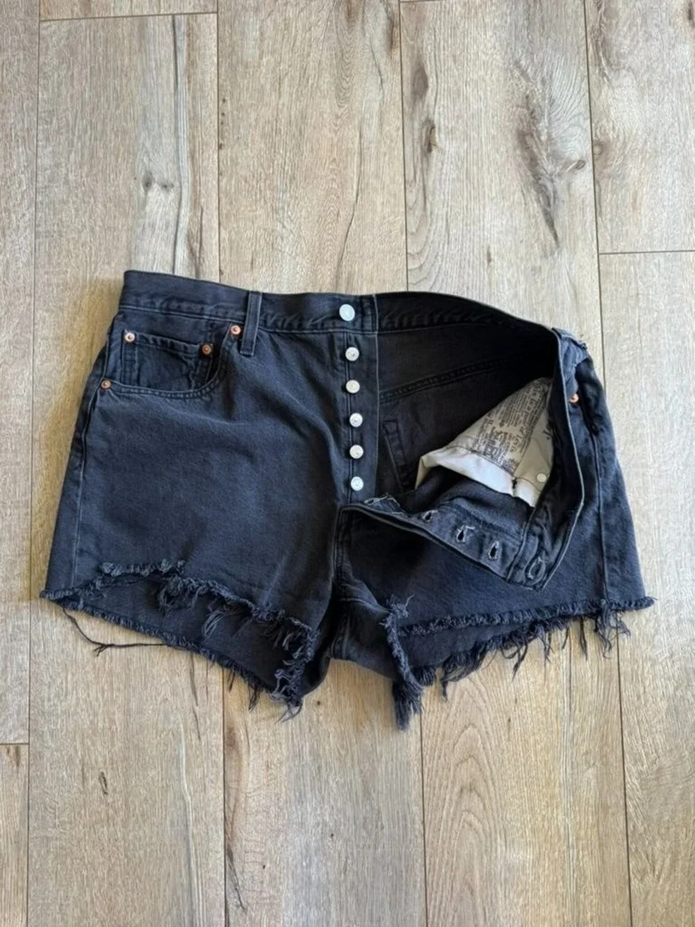 Levi's 501 Original 100% Cotton Black Button Fly Cut Off Jean Shorts Size 34